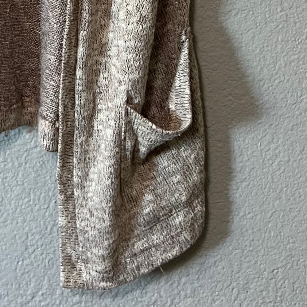 Sparkle and Fade 3/4 length sleeve cardigan